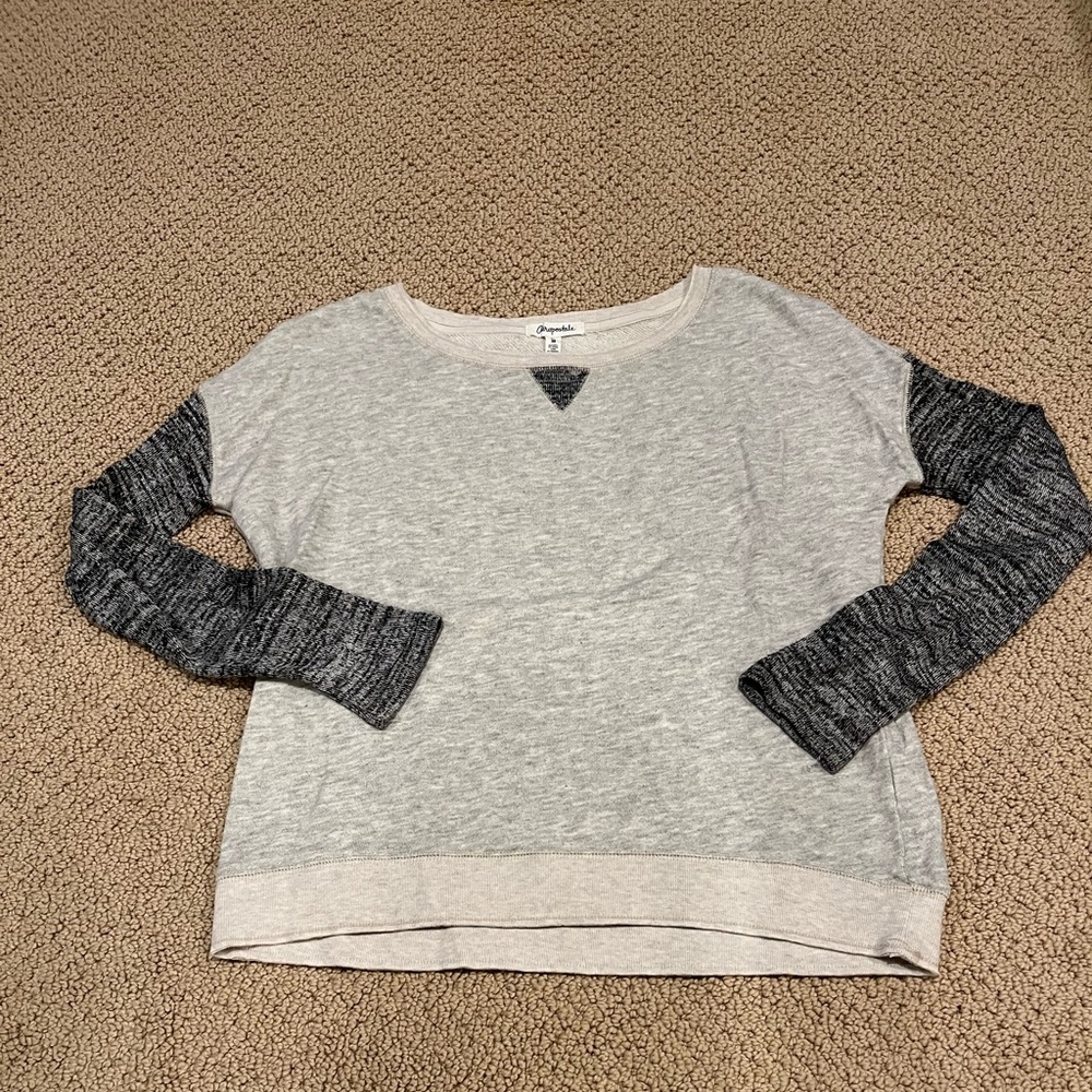 Aeropostale sweater